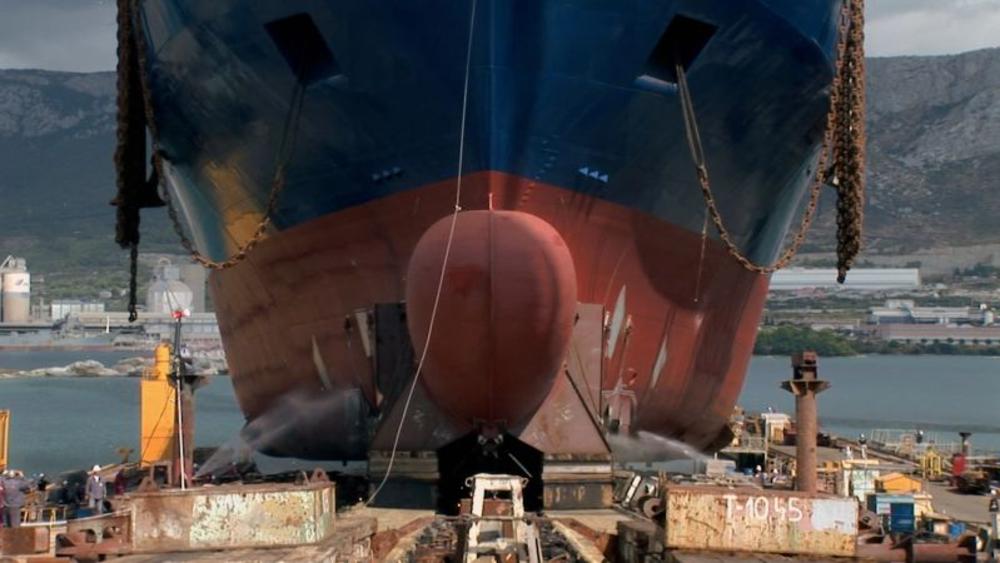 Mustapić / Meštrović - Moment of silence  