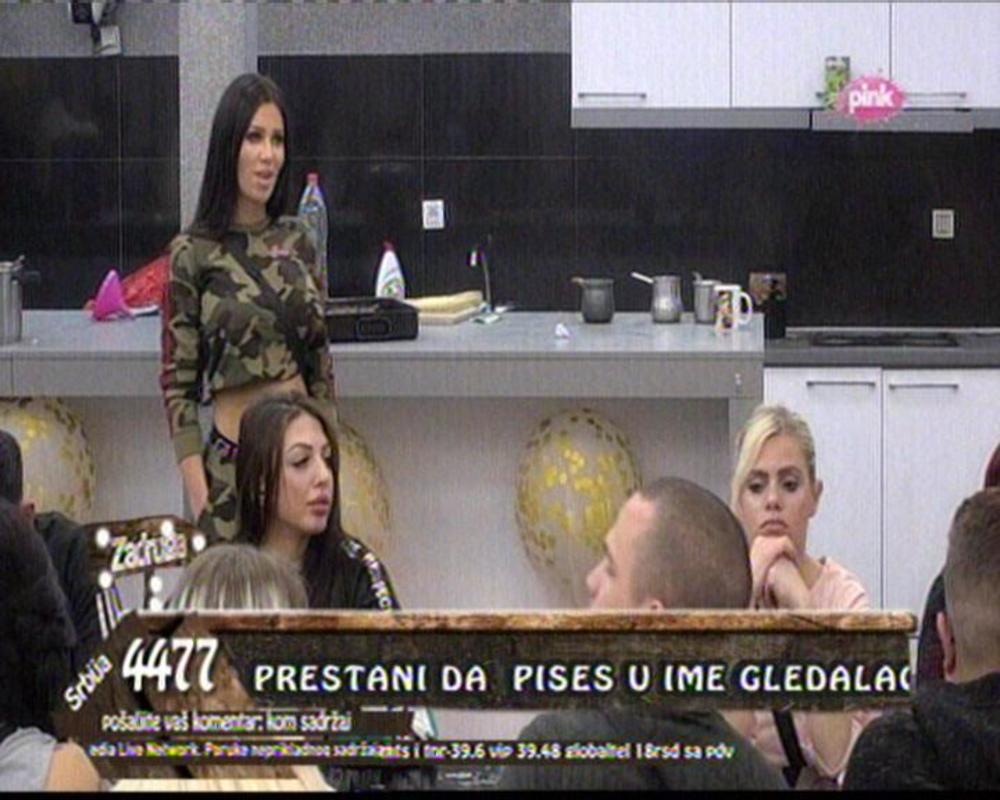 Stanija zanemela pred Mikijevim psovkama