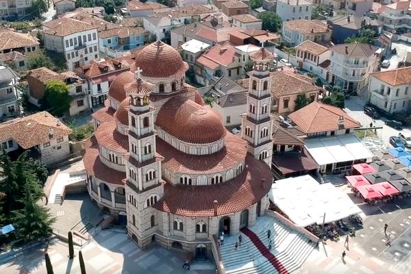 U ALBANIJI ŽIVI POLA MILIONA PRAVOSLAVACA: Borili su se za svoje mesto u društvu, a imaju jednu od najlepših CRKVI