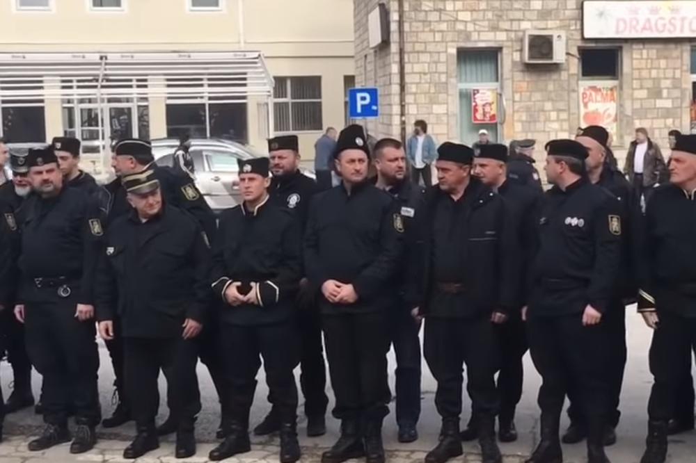 RAVNOGORSKI POKRET USKORO PRED SUDOM BIH: Četnički skup u Višegradu izazvao širenje rasne i verske mržnje