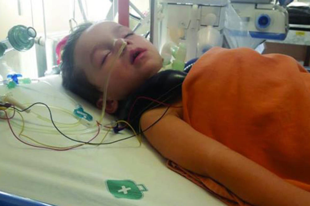 MALI NEMANJA IDE U INOSTRANSTVO NA LEČENJE: Država mu obezbedila novac za lečenje!