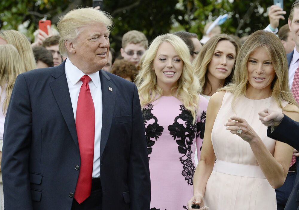 Donald Tramp, Melanija Tramp, Tifani Tramp