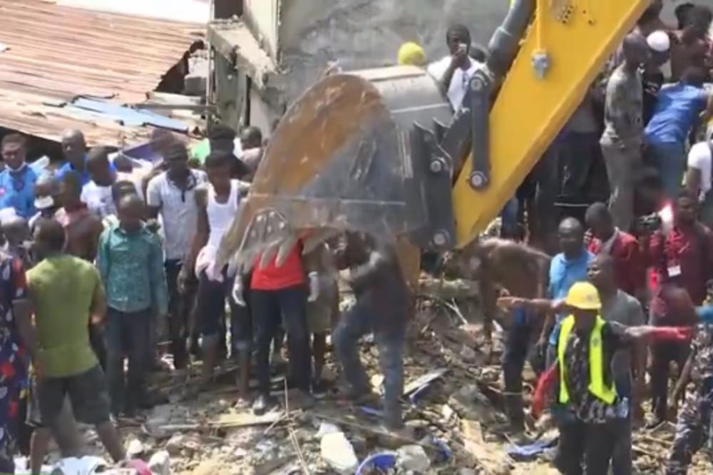 SRUŠILA SE TROSPRATNA ZGRADA U KOJOJ JE BILA I ŠKOLA! Preko 100 dece je i dalje zatrpano! (VIDEO)