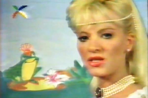 SRBI JE ZNAJU KAO KUMU MAFIJAŠA IZ DEVEDESETIH, KARLEUŠA JOJ RADILA U BUTIKU: Danas je prava BOMBETINA! (FOTO)