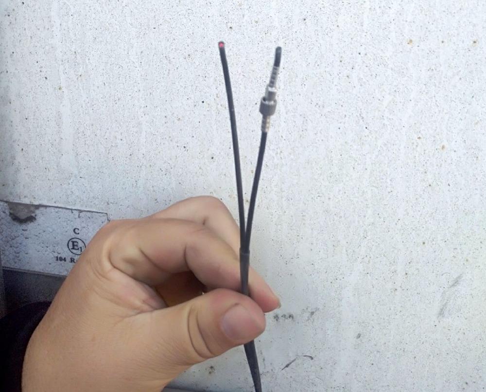 Oštećena omča lokatora 