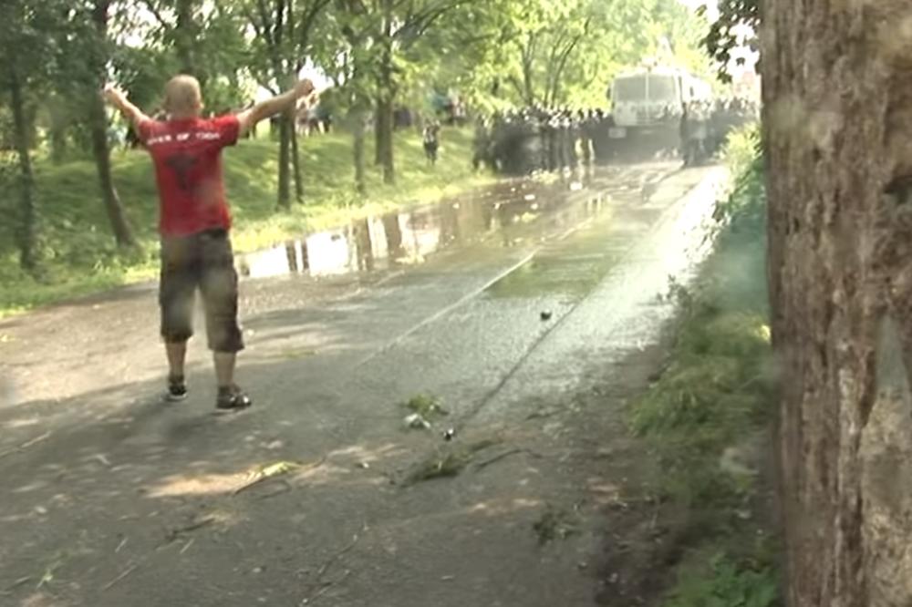 STRAH I PANIKA U NEMAČKOJ I EVROPI: Političari u strahu od novog Hitlera! AKO ONI DOĐU NA VLAST U PROBLEMU ĆE BITI…