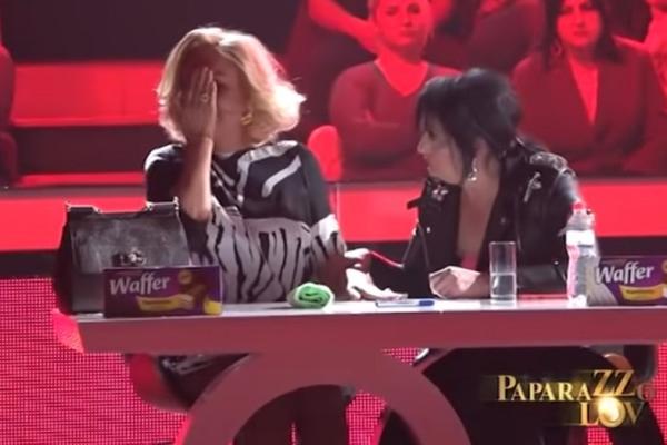 ONA IMA NAJBOLJI GLAS U SRBIJI, A SVE ŠTO STE O NJOJ ZNALI JE LAŽ! Čak joj je i IME IZMIŠLJENO - ŠOK OTKRIĆE!