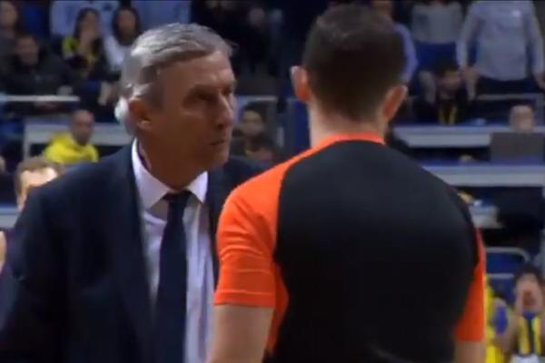 PEŠIĆ ISKLJUČEN U 1. MINUTU MEČA PROTIV ŽELJKA: Kari poludeo na sudiju zbog Jake Blažića, umalo da nasrne na njega!