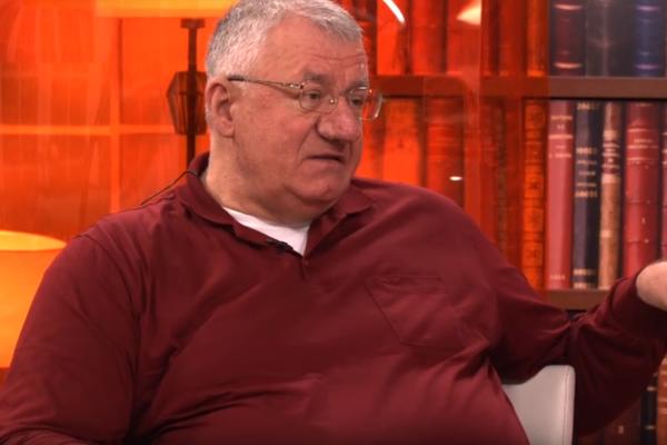 ŠEŠELJ OTKRIO ŠTA SE KRIJE IZA NAPADA NA DŽAMIJE NA NOVOM ZELANDU: Evo zašto je TERORISTA slušao pesmu o Karadžiću!