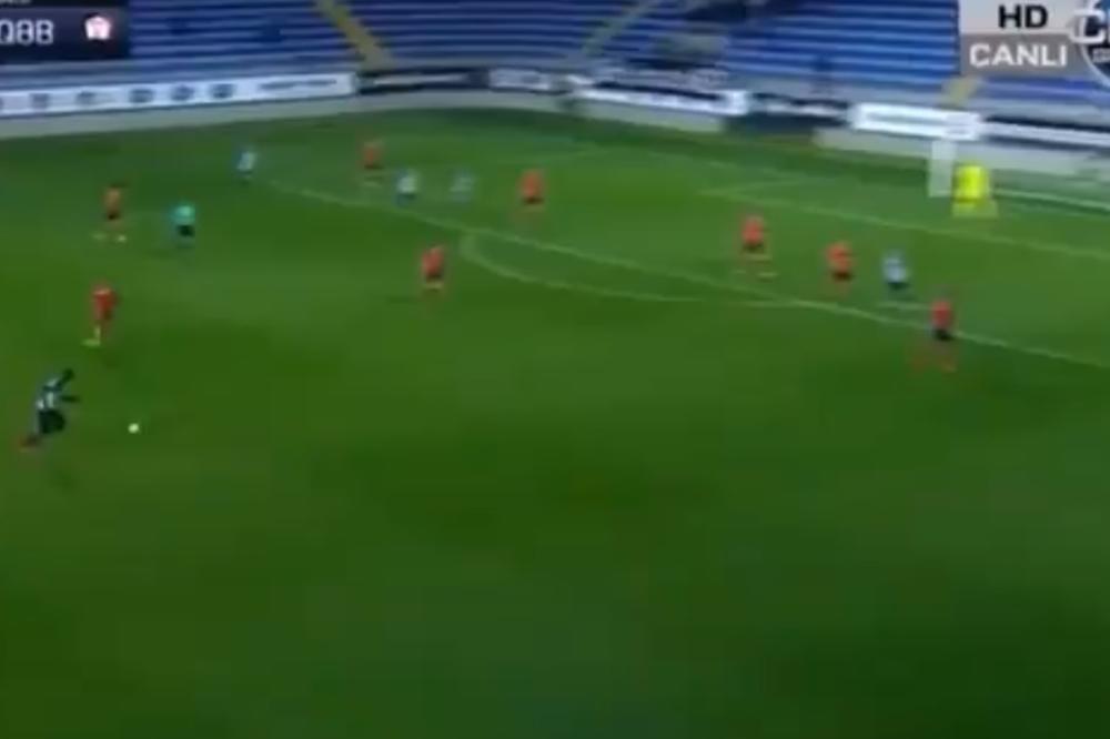 MAJSTORIJA LJUBIMCA DELIJA: Bomba Mamadua Mbođa sa 30 metara pod prečku!