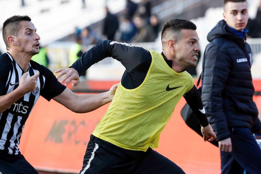 TO BI BILO TO: Poznata sudbina Lole Smiljanića u Partizanu!