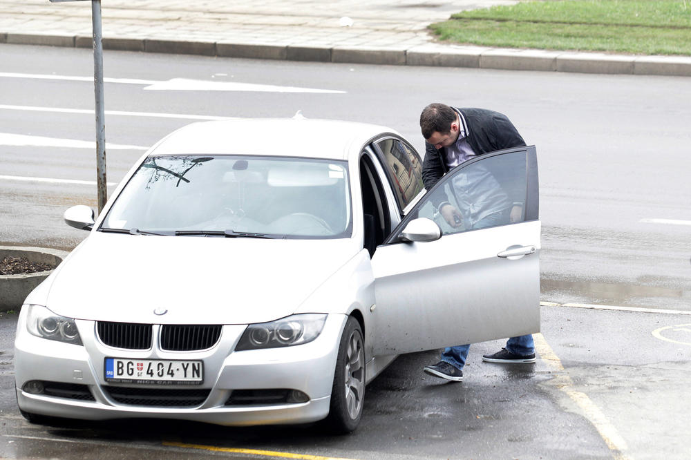 NARODNA BANKA ČEŠLJA POSLOVE S AUTO OSIGURANJEM! Rigorozne kontrole zbog lažnih provizija