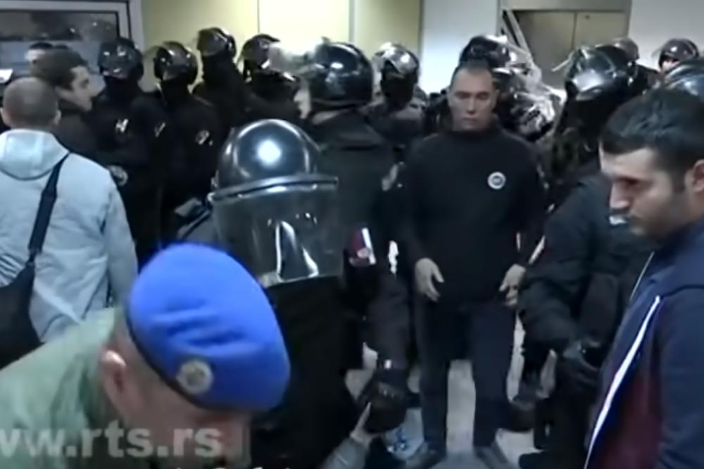 JEDAN MLADIĆ OSUĐEN, OSMORICA PRIVEDENA ZBOG UPADA U RTS: Hitan postupak nakon INCIDENTA! EVO KOLIKO JE DOBIO