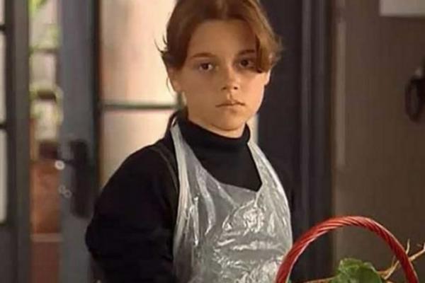 EVO KAKO DANAS IZGLEDA MILICA IZ "OTVORENIH VRATA": Promenila profesiju, otkrivamo GDE ŽIVI