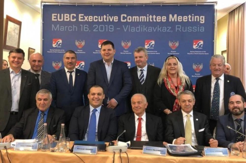 SPEKTAKL U NAJAVI, 30 GODINA SMO ČEKALI NA OVO: Bokserski šampionat Balkana vraća se na velika vrata!