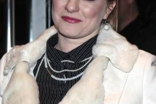 BRAT NAŠE GLUMICE SE UBIO, govorilo se o SEKTI i CRNOJ MAGIJI, a ona rešila da otkrije sve!Umalo odustala od glume!