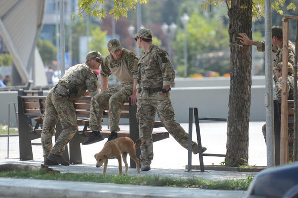 NIJEDAN SRBIN NIJE POBEGAO IZ VOJSKE KOSOVA! Albanci izneli šokantne podatke