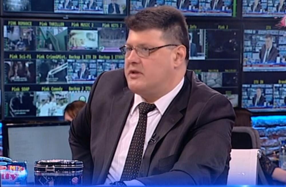 Vojislav Šešelj, Predrag Sarapa