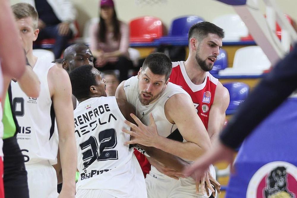 INCIDENT U PIONIRU: Gagić isprovocirao Delije! Velika mržnja između njega i navijača Zvezde i ne prestaje!