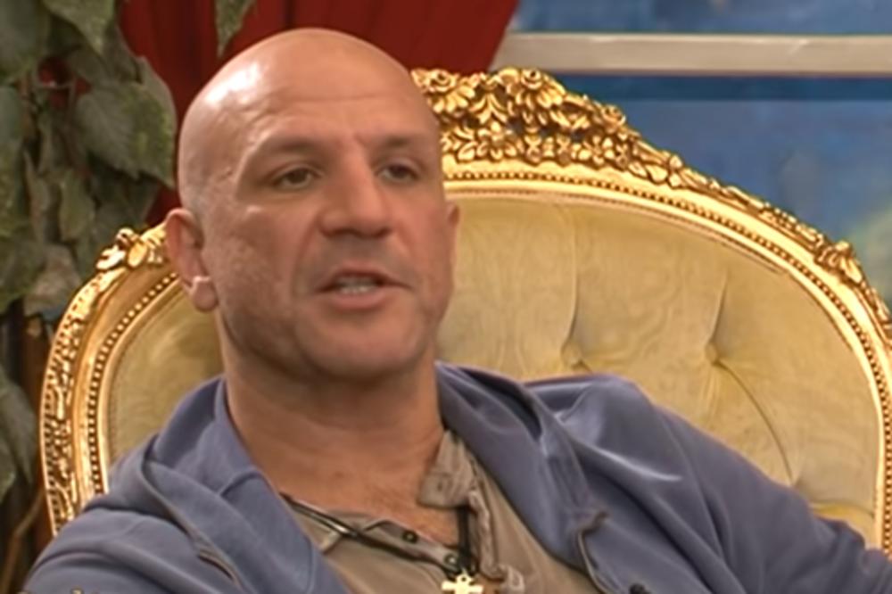 IMA LUDAKA KOJI SE LOŽE KAD MU C*PAŠ ŽENU! Aleksandar otkrio mračne tajne svingerskog raja kod Srba (VIDEO)