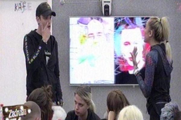 TI SI JE**ČICA SA STOLICE: Toma NIKAD GORE ponizio Lunu! Kad joj je ovo rekao, nije mogla da se SABERE! (VIDEO)