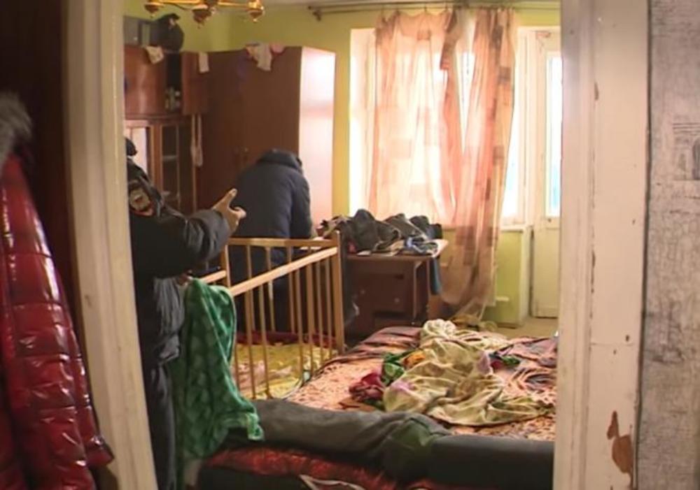 Stan u kome su živele majka i beba! 