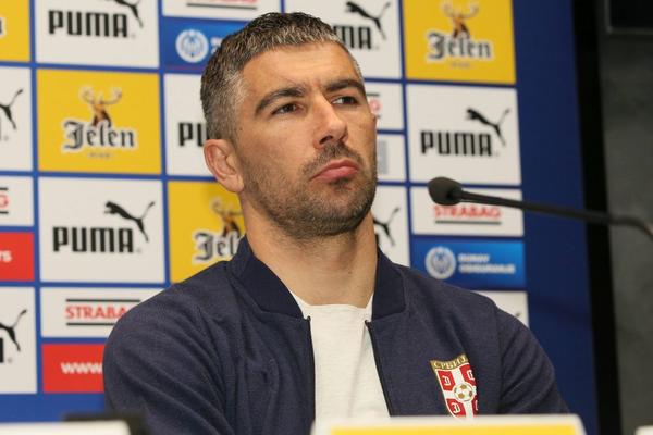 POVEZIVAO SE SA DOLASKOM U PARTIZAN: Kolarov konačno otkrio za kog Večitog rivala navija!