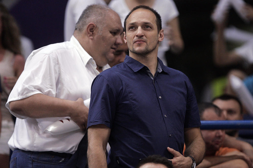 ON JE JEDINI EVROPLJANIN: Rakočević izabran u idealnu petorku veka u velikanu španske košarke!