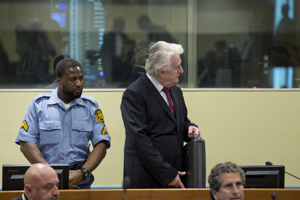 PRVE REČI RADOVANA KARADŽIĆA POSLE DOŽIVOTNE ROBIJE: Ovo je bivši lider bosanskih Srba rekao