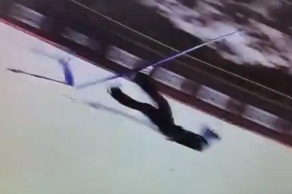 NOVI STRAVIČAN PAD NA SKI LETOVIMA: Najteža skakaonica na svetu ponovo uzela danak!