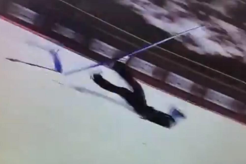 NOVI STRAVIČAN PAD NA SKI LETOVIMA: Najteža skakaonica na svetu ponovo uzela danak!