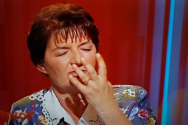 BOŽICA JE PREŽIVELA 322 DANA PAKLA: Telo joj je bilo CRNO, a SMRT je nije HTELA! SPASILI SU JE MUSLIMAN I HRVATICA