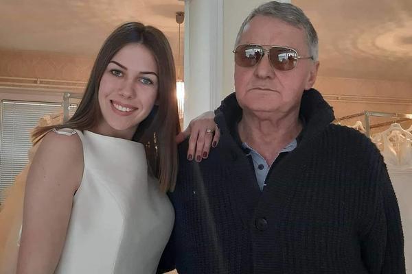 CEO SVET PRIČA O MILOJKU (74) I MILIJANI (21): O njima sada BRUJE STRANI MEDIJI, evo šta STRANCI MISLE O NJIMA!
