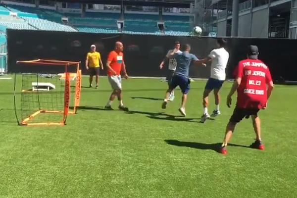 OTKUD KRISTIJANO RONALDO NA MASTERSU U MAJAMIJU?! A ne, to je Novak Đoković - rasni golgeter iz Srbije!