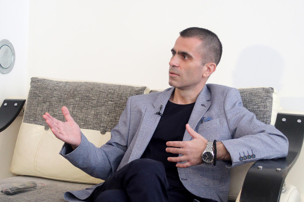 REAGOVAO MILIĆEVIĆ NA VREĐANJE VUČIĆEVE ĆERKE: Izvitopereni umovi, skaredno i nakaradno