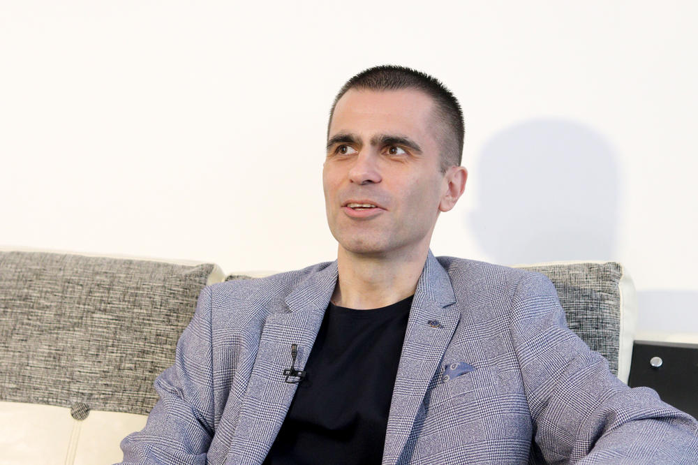 POSLE POKUŠAJA UPADA OPOZICIJE! Oglasio se potpredsednik Skupštine RS: Rušilački porivi neće dobiti ono što žele!