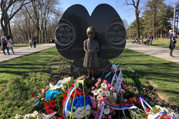 POTRESNE REČI MAJKE UBIJENE MILICE RAKIĆ: "Volela bih da je sanjam, ne plačem više, suze nekud idu"