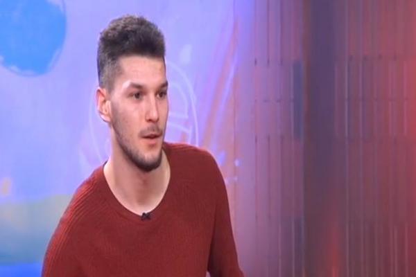 OVAJ MLADIĆ JE OTERAO BILA KLINTONA 1999. GODINE: Rođen je POSLEDNJEG DANA BOMBARDOVANJA i zato nosi POSEBNO IME!