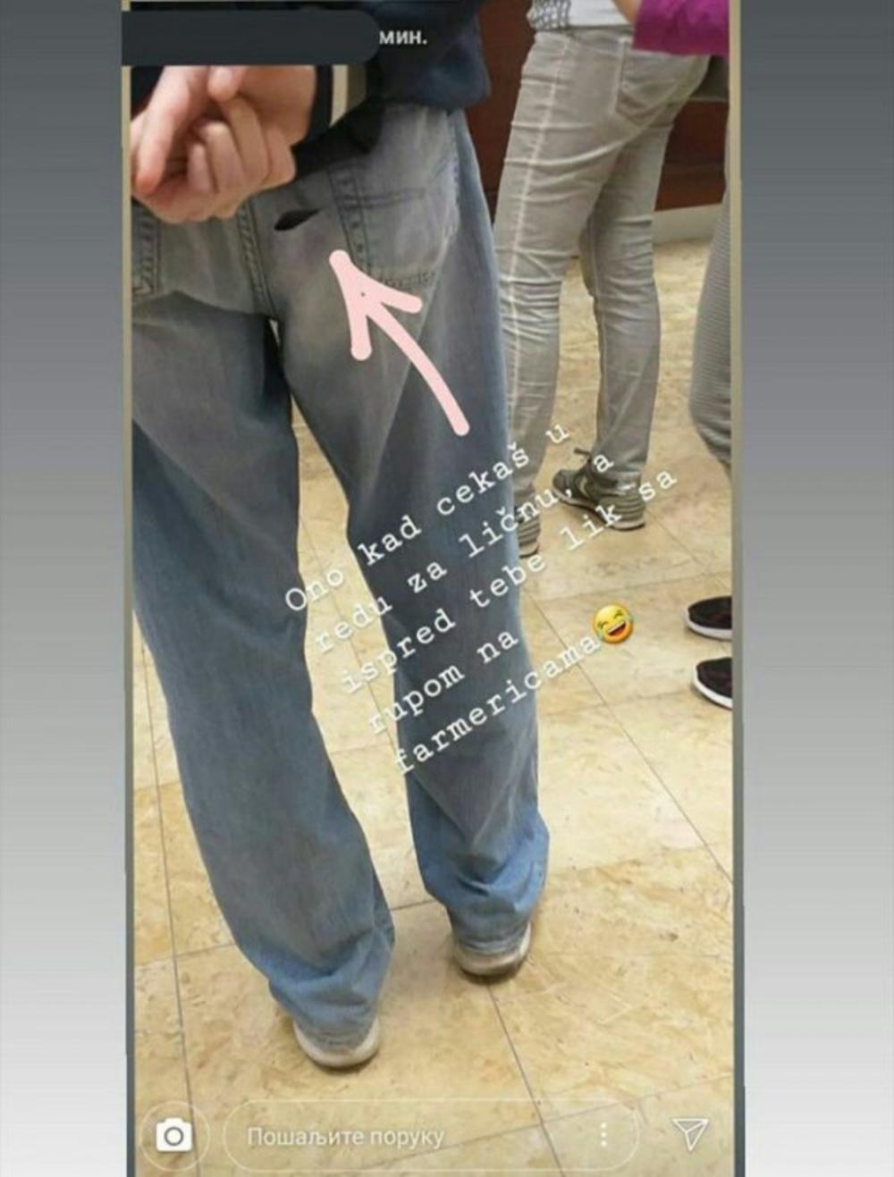 Podsmevao se čoveku 