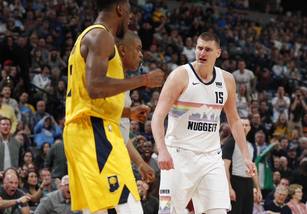 Momenat kada je Jokić isključen na prošlom meču  