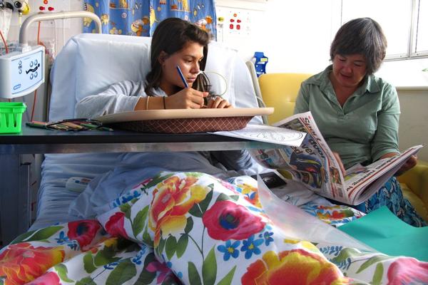 KONAČNO DOBRE VESTI ZA MAME: Uz dete tokom celog lečenja, i to uz 100 ODSTO bolovanja!