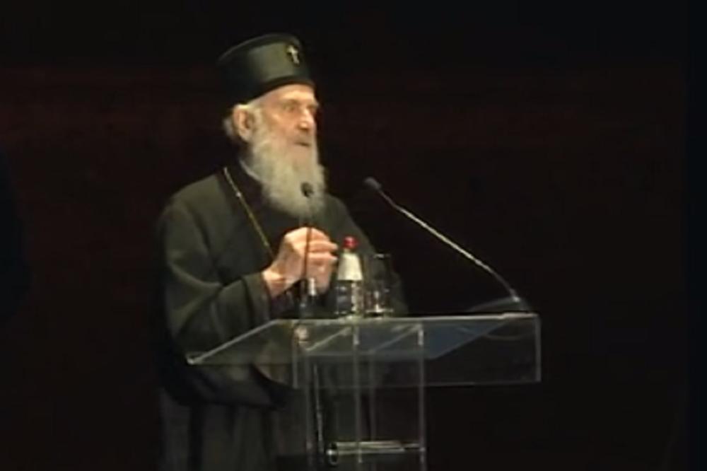 PROTESTI NA SRPSKIM ULICAMA NISU DOBRI, TAKO JAČAMO NAŠE NEPRIJATELJE! Oglasio se patrijarh o protestima opozicije