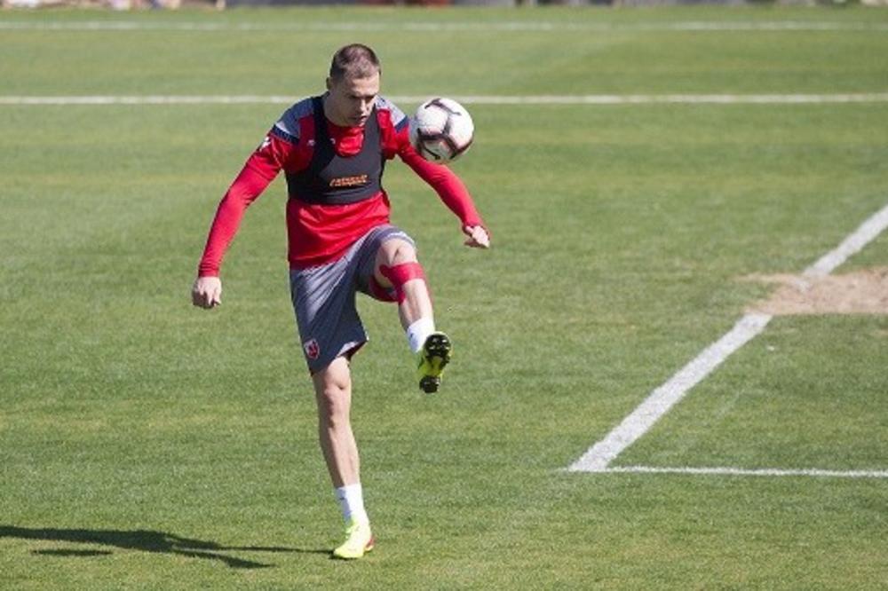 POČINJE REKONSTRUKCIJA TIMA NA MARAKANI: Zvezda pronašla zamenu za Milana Rodića!