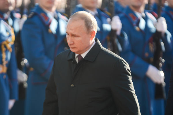 PUTIN NIKAD OZBILJNIJI! Prvo je postrojio svoju VOJSKU, a onda je otkrio čime RASPOLAŽE! OVIM SE JAVNO POHVALIO