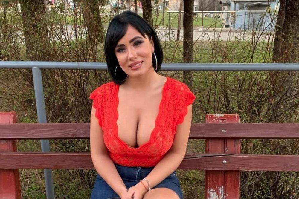 ALEKSANDRA PROMENILA LIČNI OPIS PRED POVRATAK U ZADRUGU: Evo ČIME će da se BORI protiv Ane Korać... (FOTO)