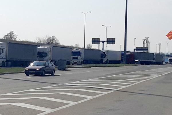 NA PREŠEVU KOLAPS! Ovamo ne idite ako NE MORATE, KOLONE SU KILOMETARSKE! (FOTO)