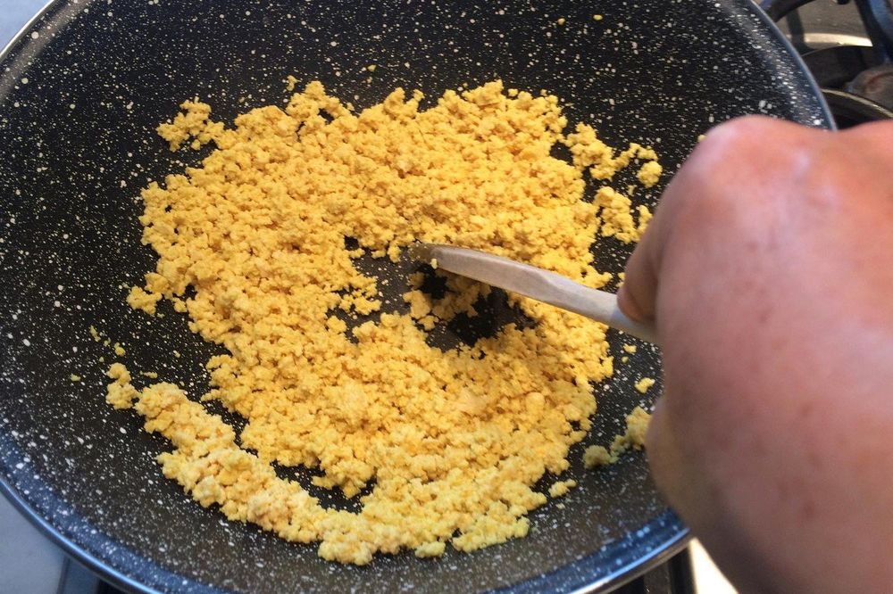 GODINAMA SE PROVLAČI DA KURKUMA SPREČAVA RAK: Evo šta je prava istina