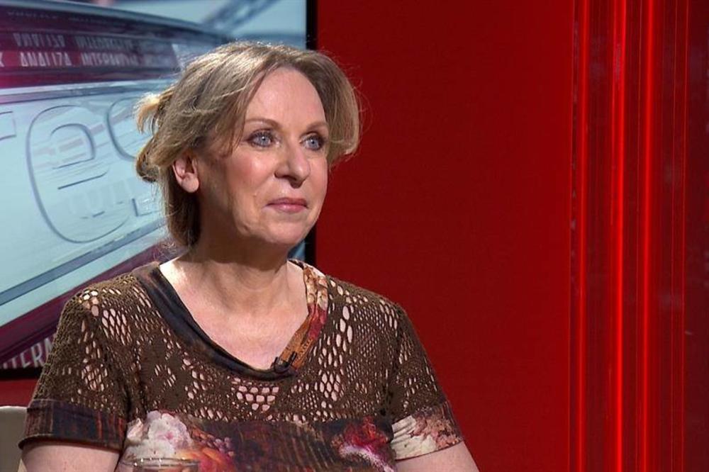 ONI KOJI SU DIGLI KREDITE U ŠVAJCARCIMA SAMI SU KRIVI I SAMI TREBA DA IH OTPLAĆUJU: Intervju digao Srbiju na noge