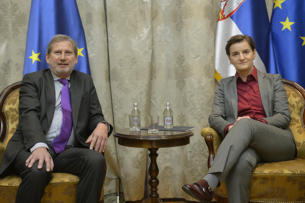 NIJE FER DA NAS PRITISKATE, A PRIŠTINA NIŠTA NE POŠTUJE! Ana Brnabić rekla je sve Hanu u lice (FOTO)