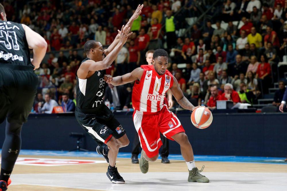 Džo Regland ima novi klub: Potpisao je na godinu dana!